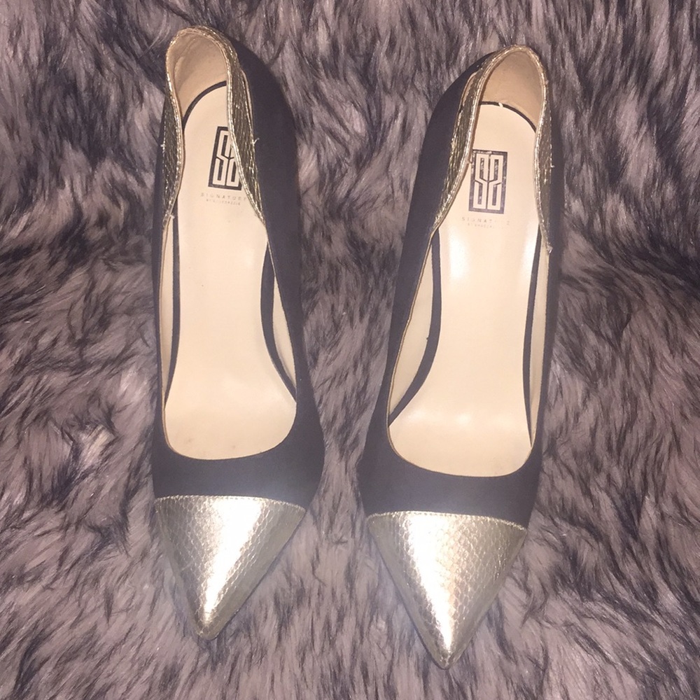 Shoe dazzle Black & Gold heels sz 11 no box